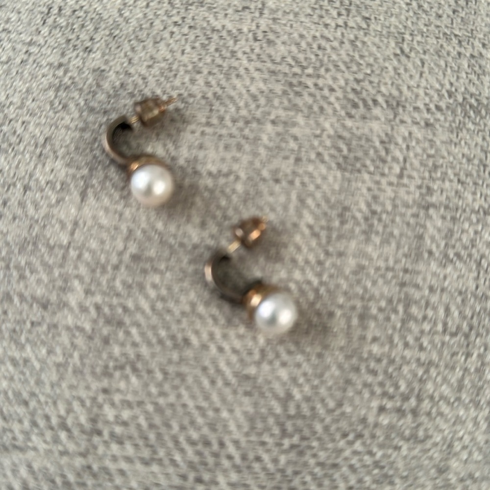 David Yurman earrings
